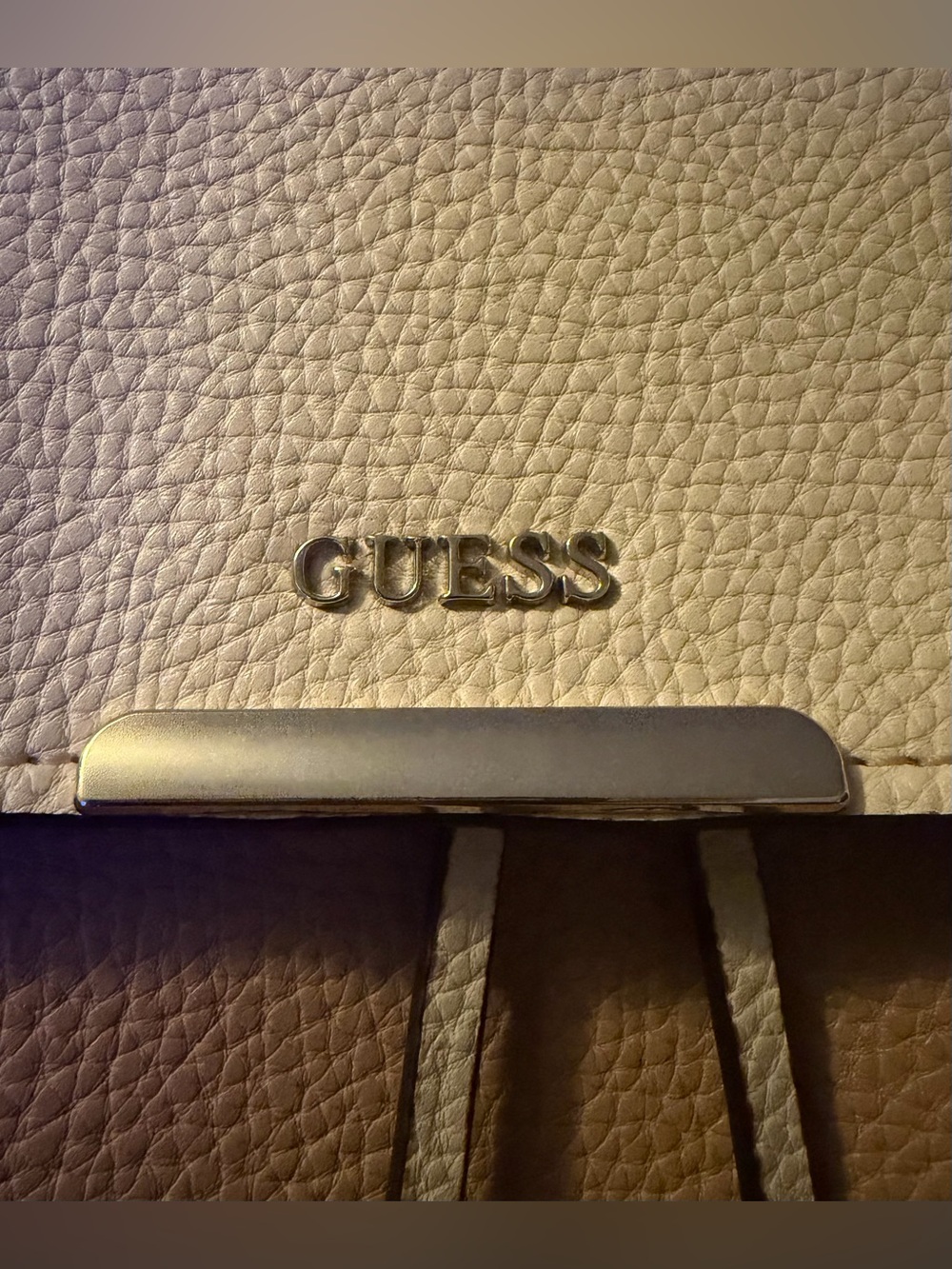 NWOT- GUESS- Varsity Pop Pebbled Two Tone Color Block Backpack - Picture 4 of 12